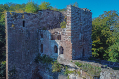 Vue aérienne du château de la Wasenbourg (Niederbronn / Bas-Rhin)