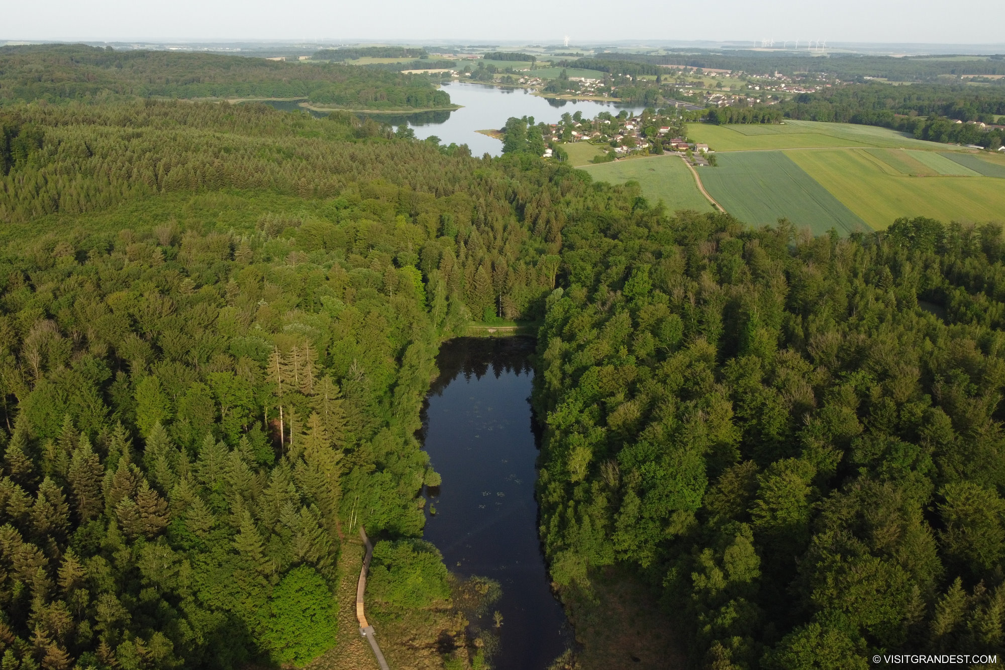 Vue aérienne de l'étang de la comtesse